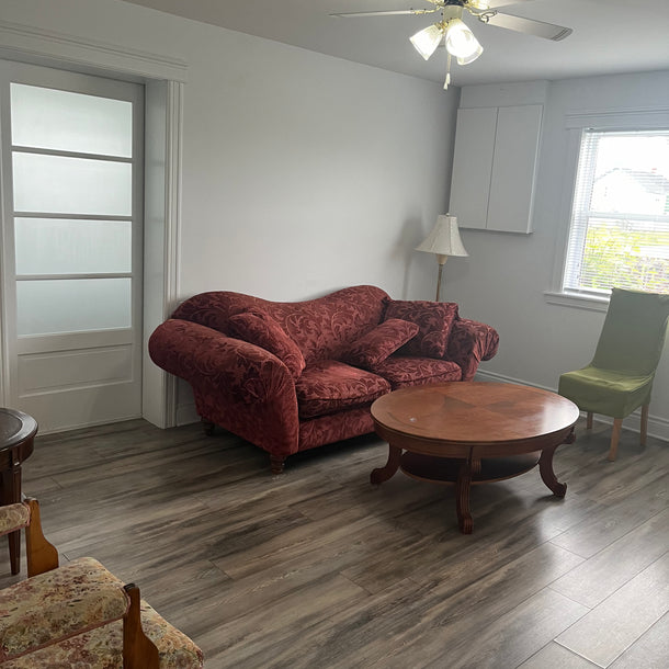 One bedroom bedroom fully furnished in New Waterford