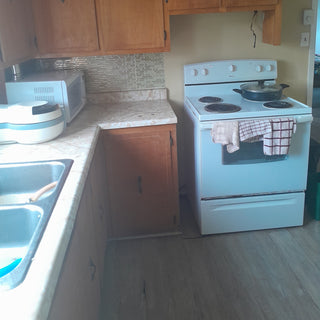 2 BHK basement unit on MacGuire!!