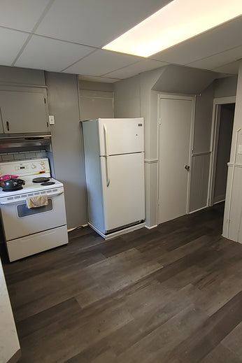 Available in now single room on Park St.