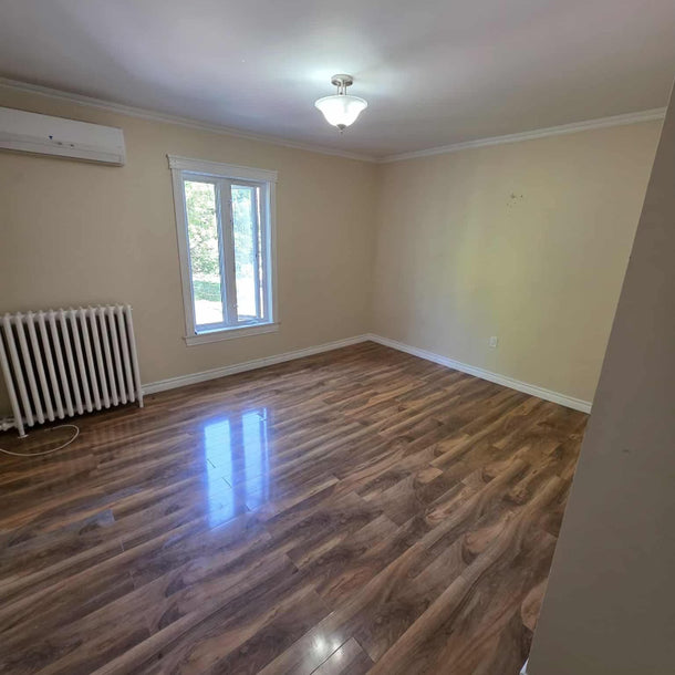 3 bedroom apartment in North Sydney!!