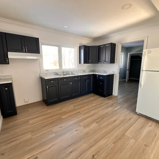 Beautiful fully renovated 2 bedroom on Davenport in Sydney