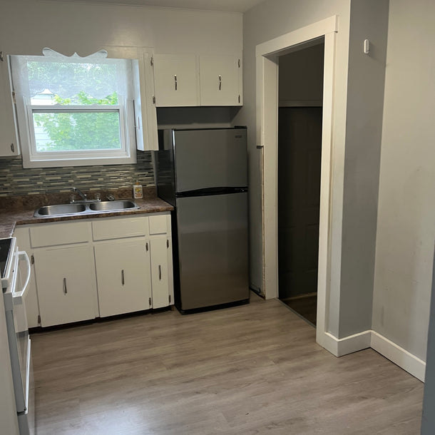4 bedroom home in Glace Bay