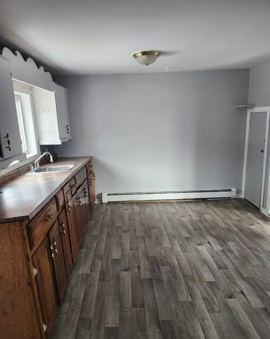 3 bedroom on Dorchester Glace Bay