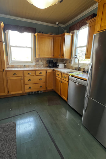 3 Charlotte Street - students & workers welcome-