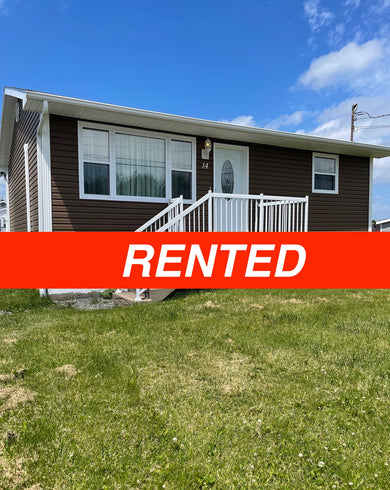 3 Bdrm in Reserve Mines July