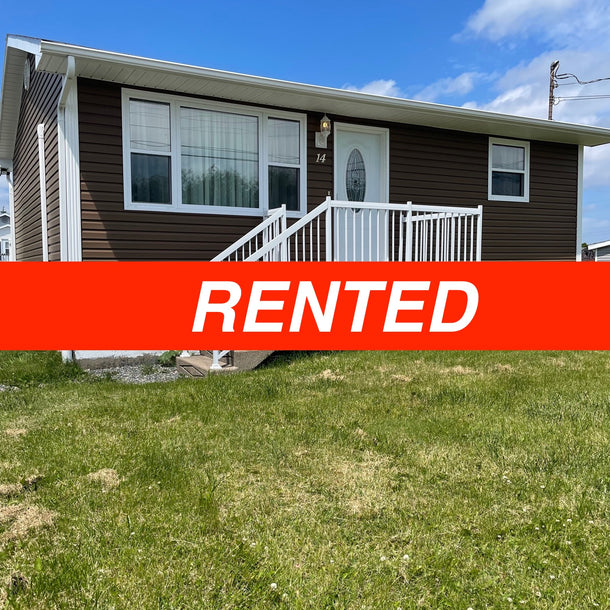 3 Bdrm in Reserve Mines July