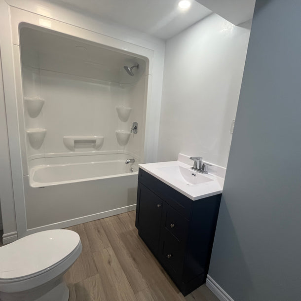 Sydney: 2 bedroom on Davenport
