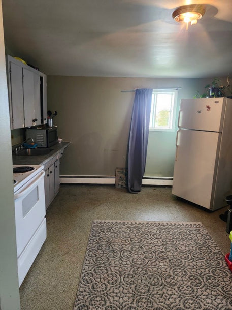 Glace Bay: 2 bedroom unit  on Lake Street