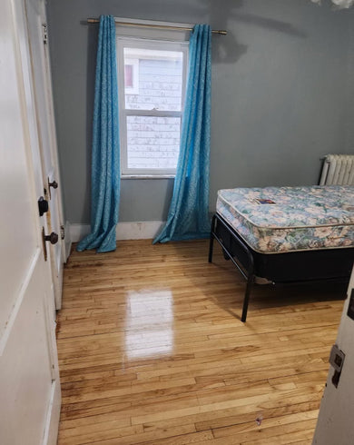 Student Room - 16 Sutherland Street NOW